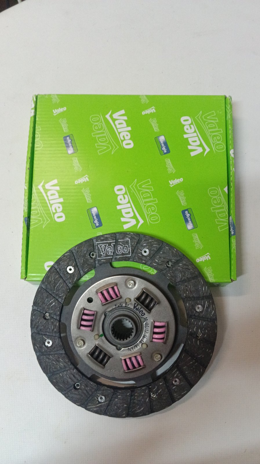 Диск зчеплення ВАЗ 2110-2112  VALEO