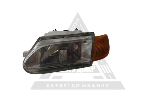 Фара ВАЗ 2115 ліва (з указівником повороту) Формула Світла () Уцінка