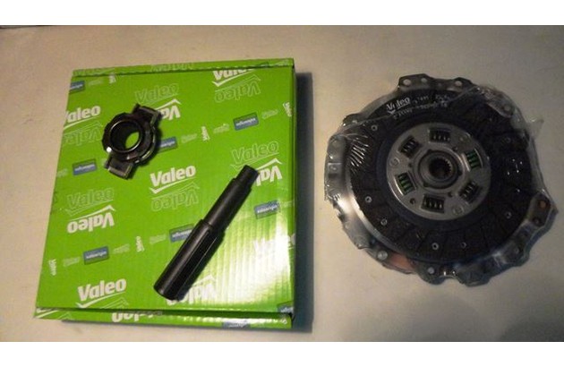 Комплект зчеплення ВАЗ 2110, 2111, 2112 Valeo (Диск+кошик+вижимний)