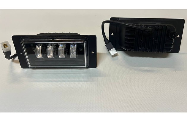 Фары противотуманные 2110 (LED) ДИОДНЫЕ металлический корпус (11021)