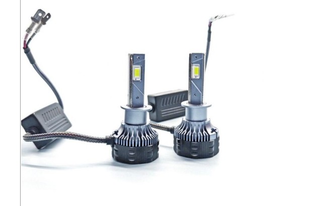 Лампа LED R20 H1 діод CREE4575CHIP / робоча напруга: 12-24V, 100W, 6000K/ тип охолодження - радіатор + вентилятор / автоматичний контролер темпер
