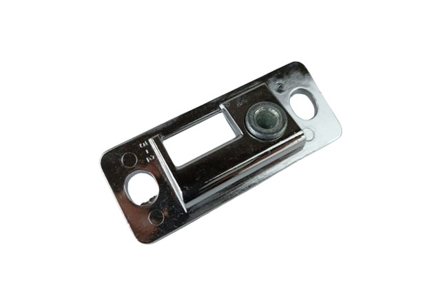 Планка замка багажника 2108 (фіксатор замка) SKADI