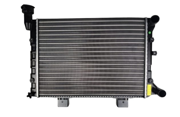 Радіатор охолодження двигуна 2104, 2105, 21073 інжектор SKADI