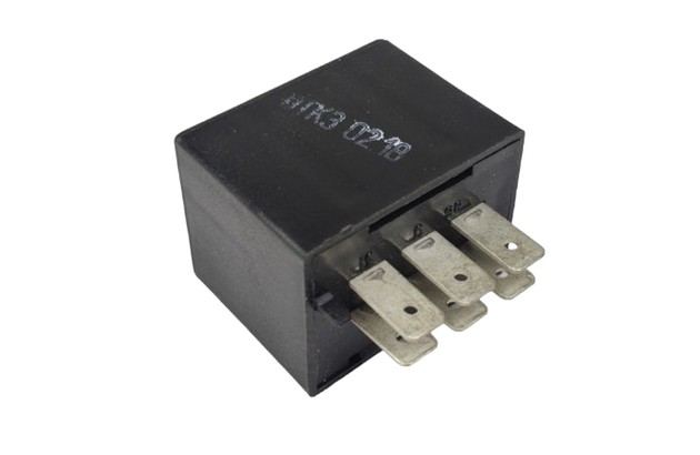 Реле паузи двірників 2108, 2109, 21099, 2113, 2114, 2115, 2110, 2111, 2112 старий зразок велике (гвинт) SKADI